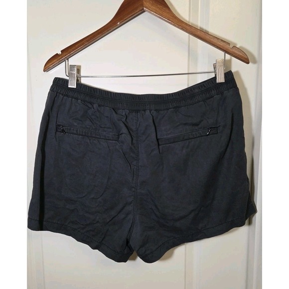 Lululemon & Go Keepsake Black‎ Tencel Pleated Shorts Size 10 - Picture 5 of 12